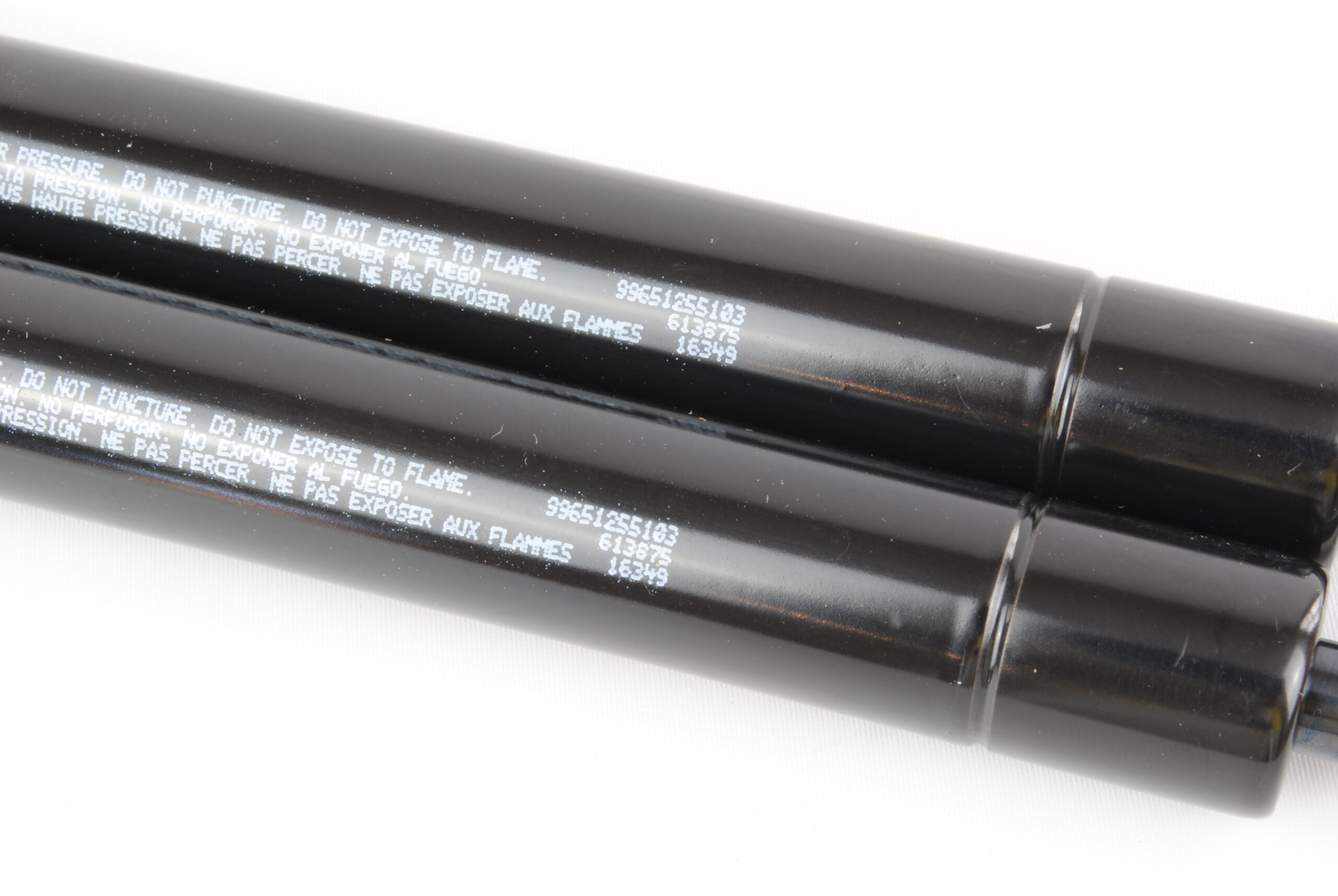 Engine Hatch Strut Set (996, 997) - Image 2